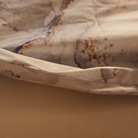 marble print pillow case - Picture 2 of 2